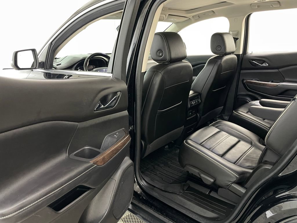Certified 2021 GMC Acadia Denali w/ Denali Ultimate Package AWD/4WD image 41