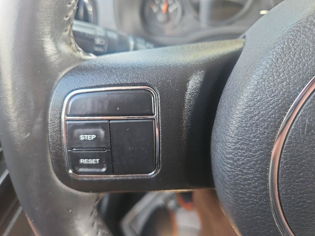 Used 2016 Jeep Patriot High Altitude AWD/4WD image 27