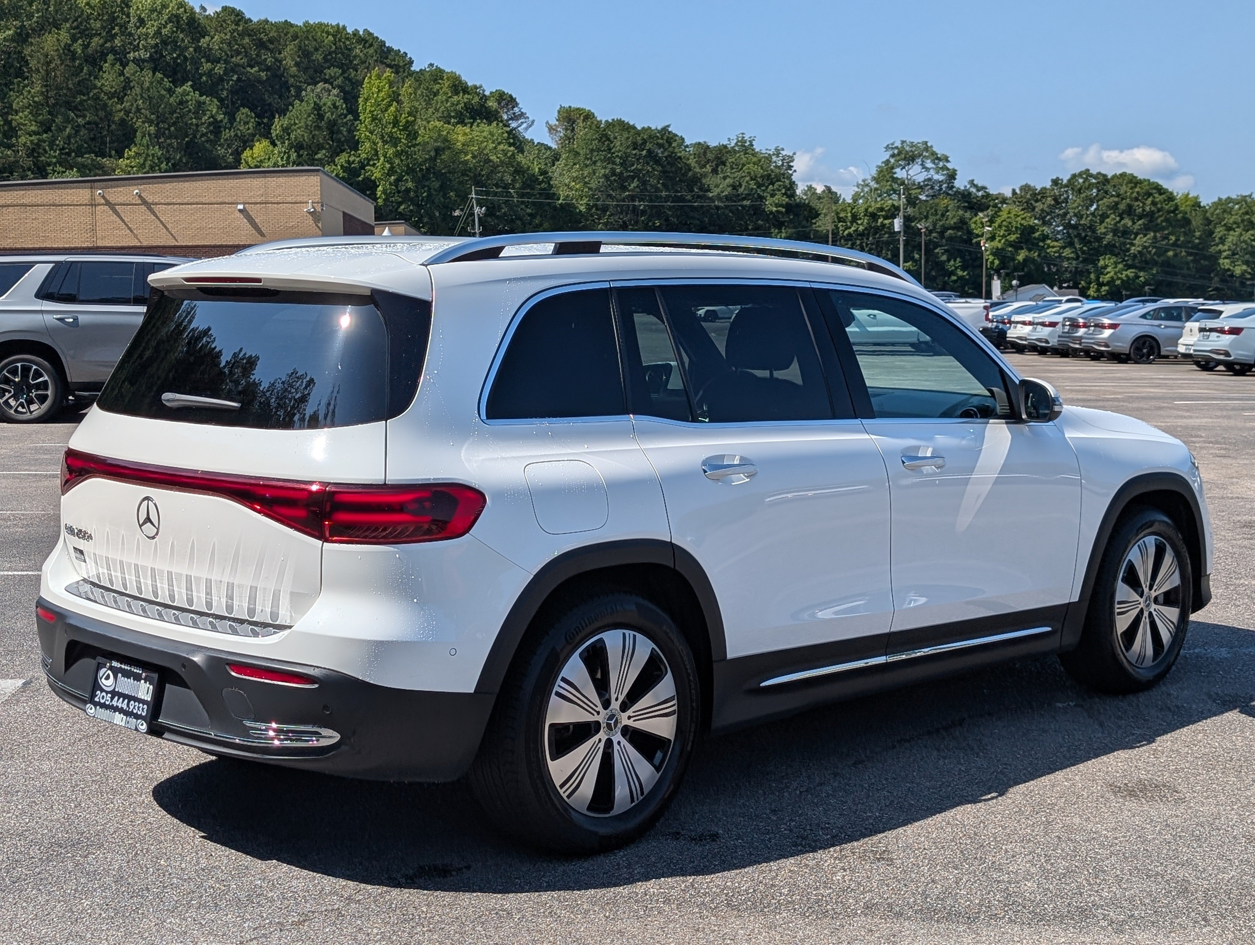 Used 2024 Mercedes-Benz EQB 250+ image 9