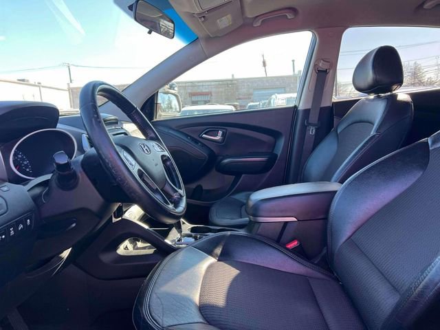 Used 2013 Hyundai Tucson GLS image 12