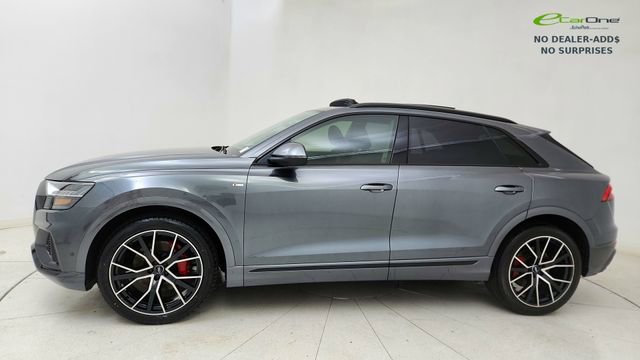 Used 2020 Audi Q8 Prestige w/ Prestige Package image 3