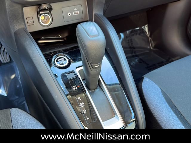 New 2025 Nissan Versa SV image 18