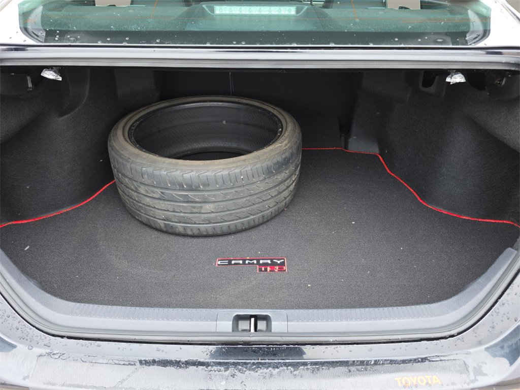 Used 2021 Toyota Camry SE w/ TRD Appearance Package (TMS) image 13