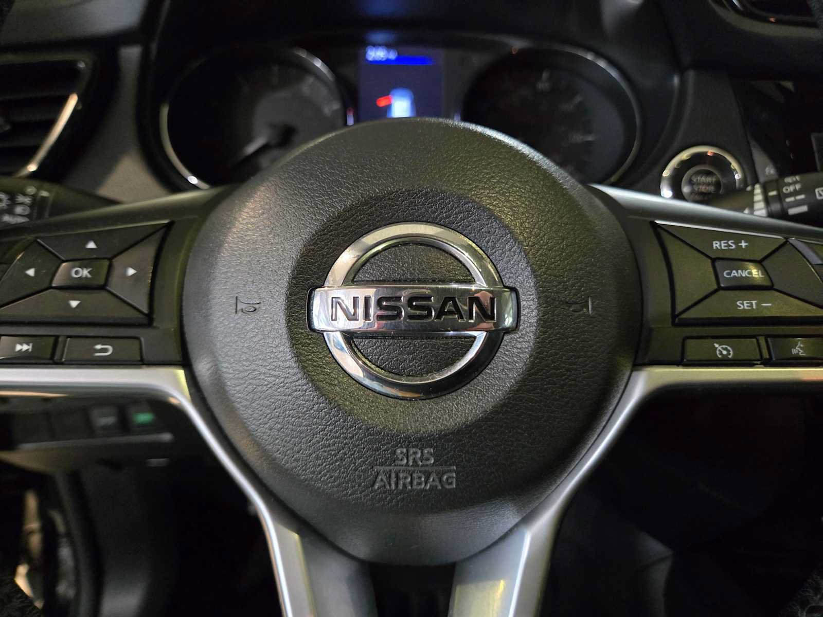 Used 2019 Nissan Rogue SV FWD image 22