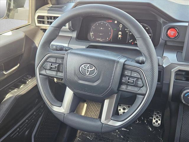Used 2025 Toyota Tacoma TRD Sport image 11