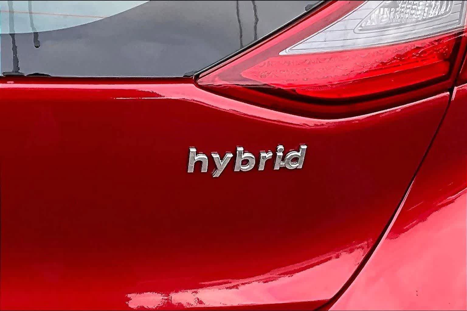 Used 2019 Hyundai Ioniq SEL image 7