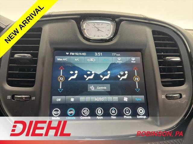 Certified 2023 Chrysler 300 C image 30