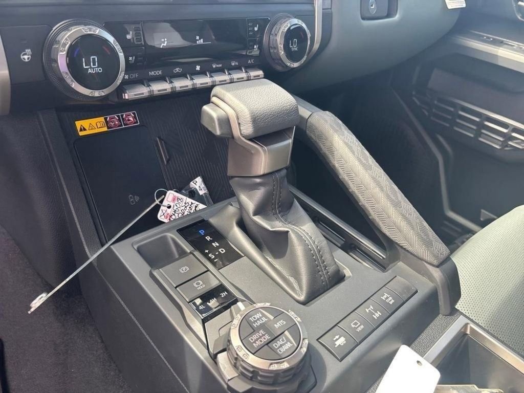 New 2025 Toyota Tacoma Trailhunter image 17