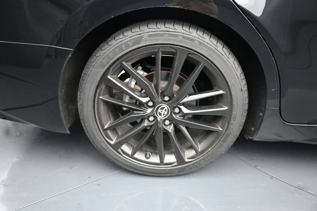 Used 2023 Toyota Camry XSE FWD image 10