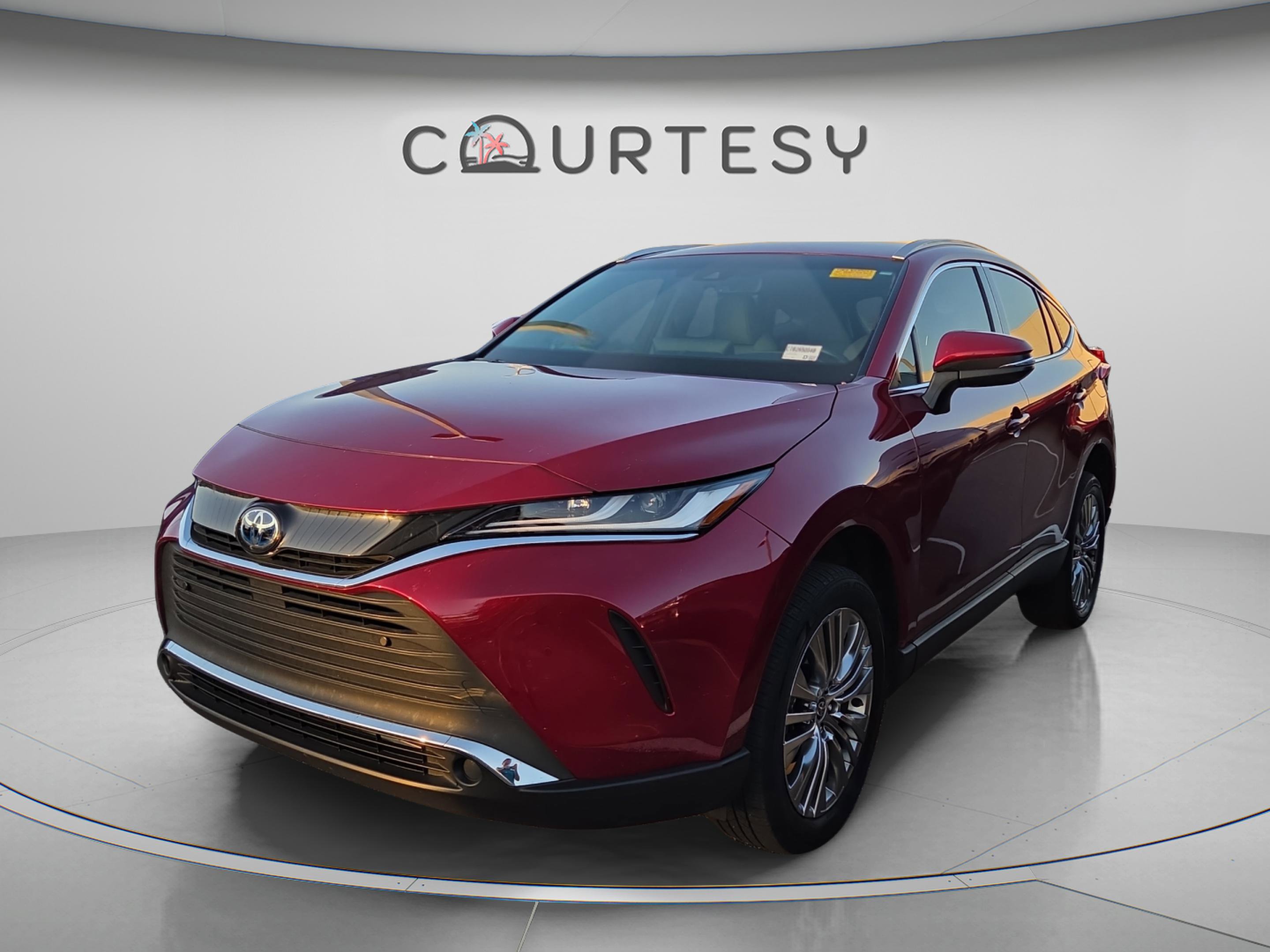 Certified 2022 Toyota Venza XLE