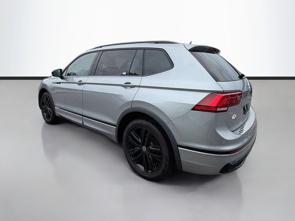 Used 2022 Volkswagen Tiguan SE R-Line FWD image 7