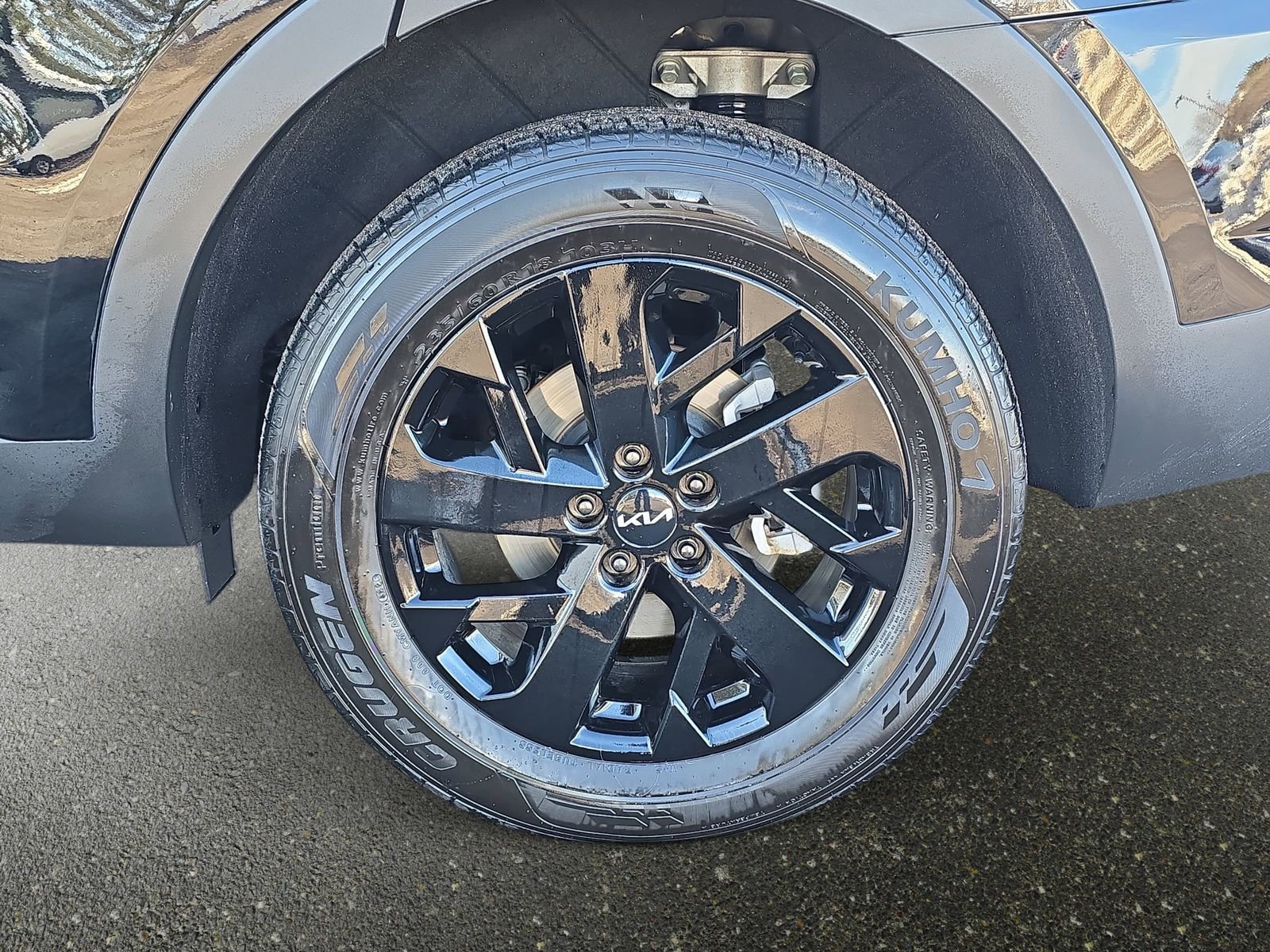 Used 2023 Kia Sorento S image 34