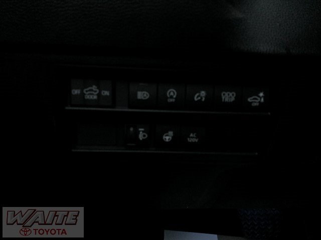 Used 2024 Toyota Tundra SR5 image 18