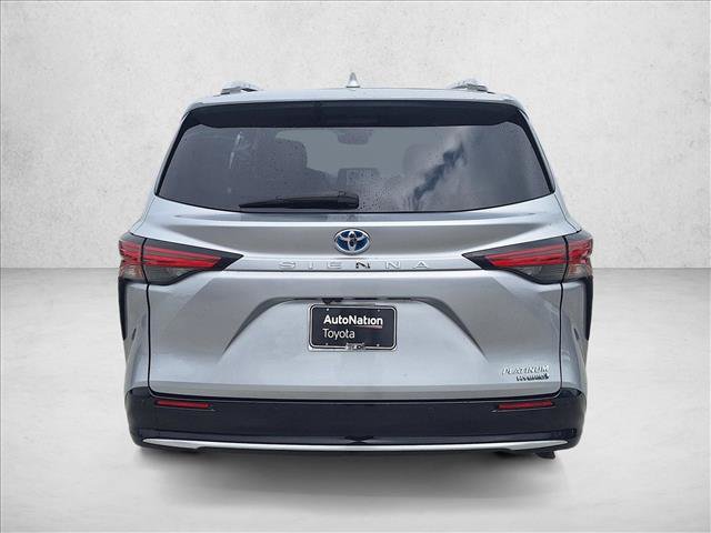Certified 2021 Toyota Sienna Platinum FWD image 7