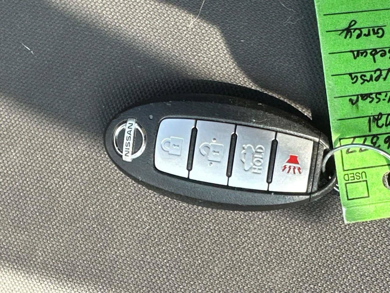 Used 2021 Nissan Versa SV FWD image 28