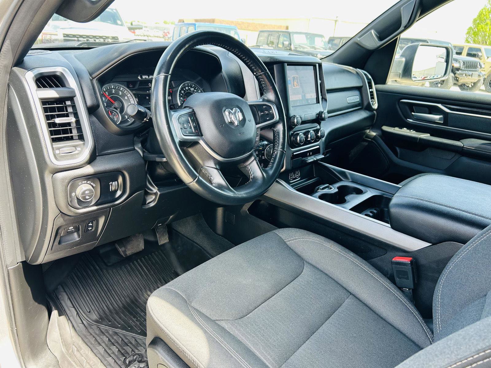 Used 2022 RAM 1500 Big Horn AWD/4WD image 10