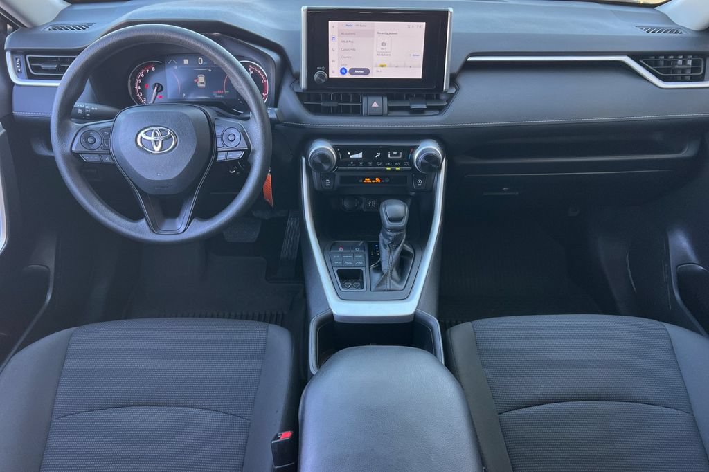 Certified 2024 Toyota RAV4 LE AWD/4WD image 15