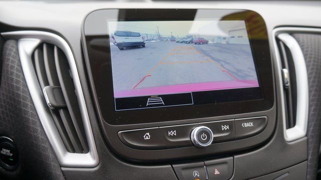 Used 2024 Chevrolet Malibu LT image 18