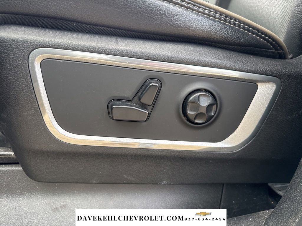 Used 2020 RAM 1500 Laramie AWD/4WD image 17