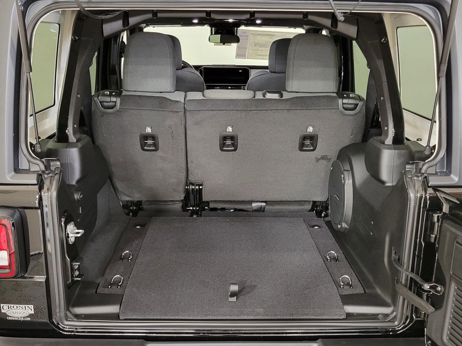 New 2025 Jeep Wrangler Sport S image 40