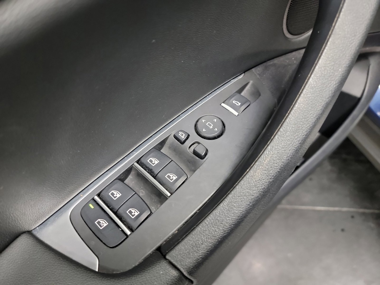Used 2019 BMW X3 xDrive30i w/ Convenience Package AWD/4WD image 14