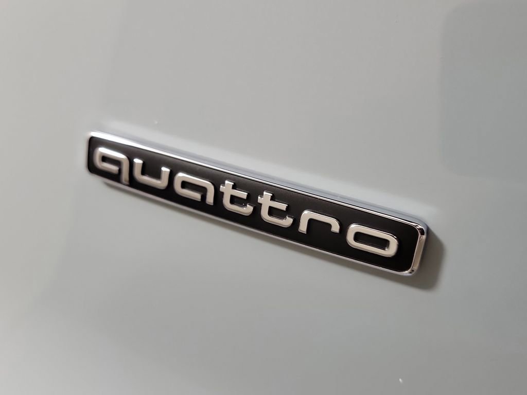 New 2026 Audi Q3 quattro 2.0T AWD/4WD image 7