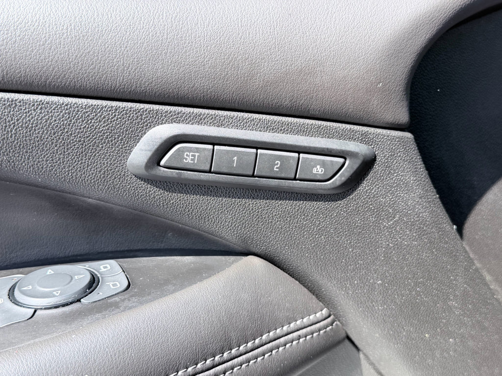 Used 2017 Buick LaCrosse Essence w/ Sun and Shade Package image 35