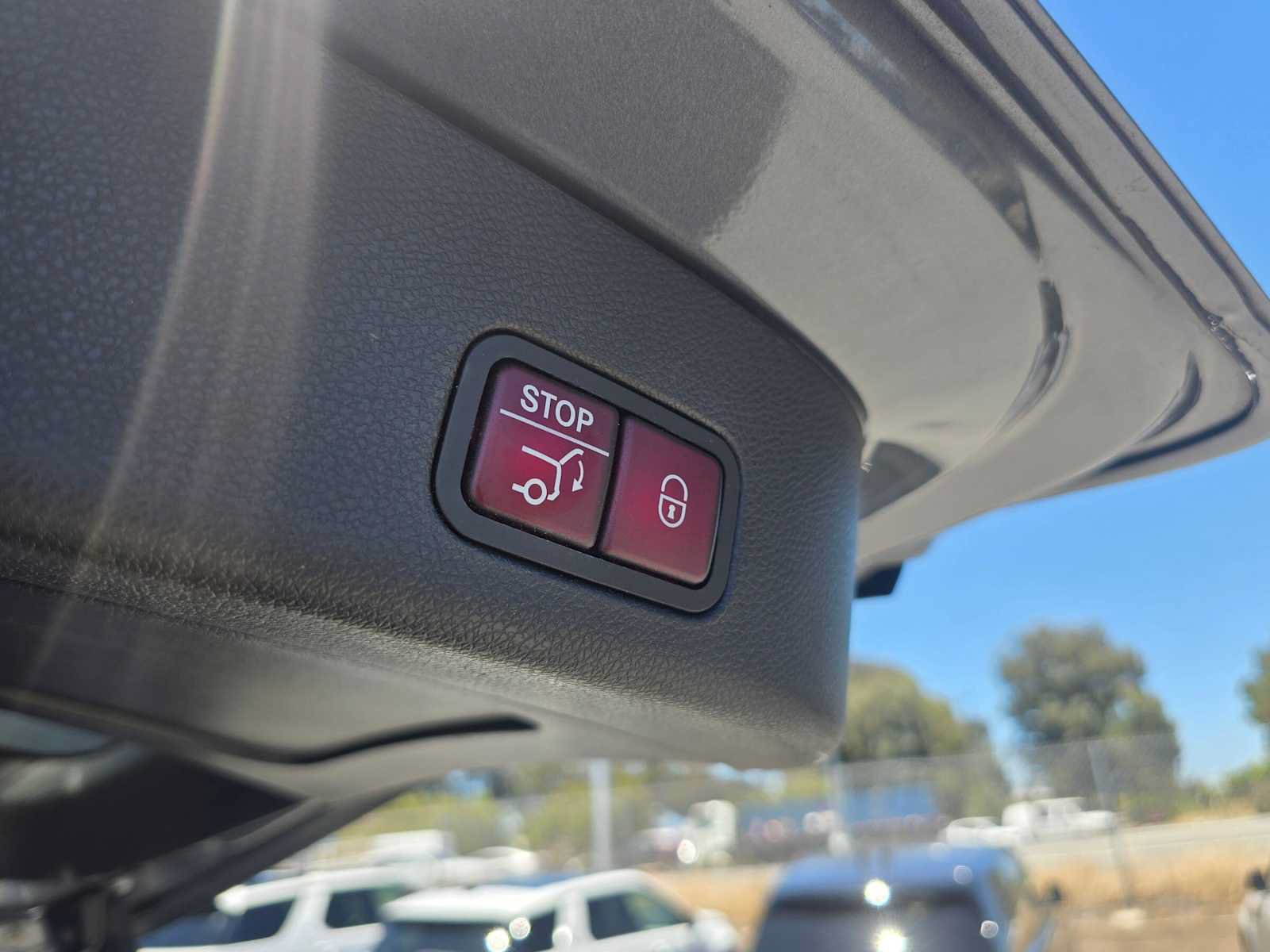 Used 2019 Mercedes-Benz GLS 450 4MATIC image 17