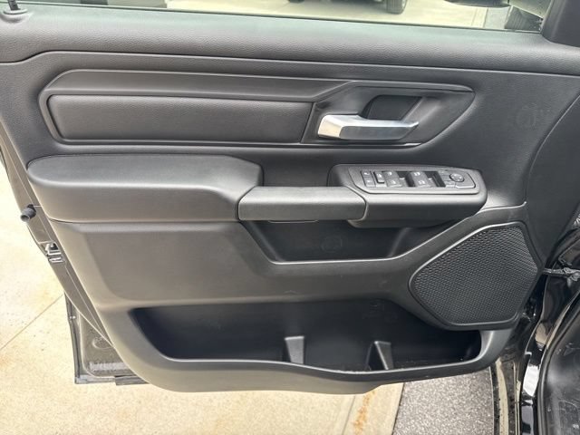 New 2026 RAM 1500 Express AWD/4WD image 10