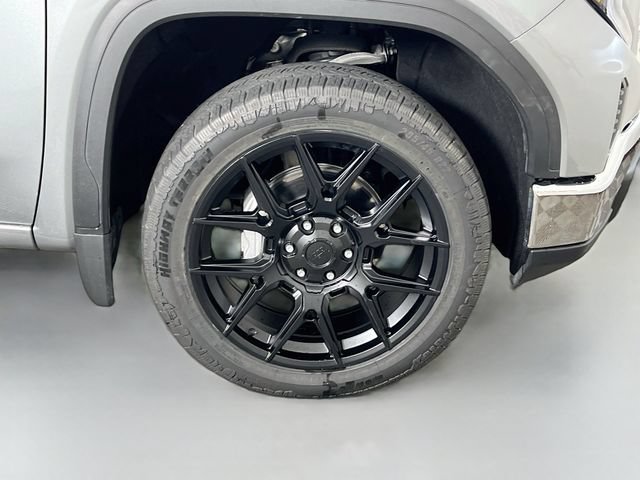 Used 2026 GMC Sierra 1500 SLT AWD/4WD image 38