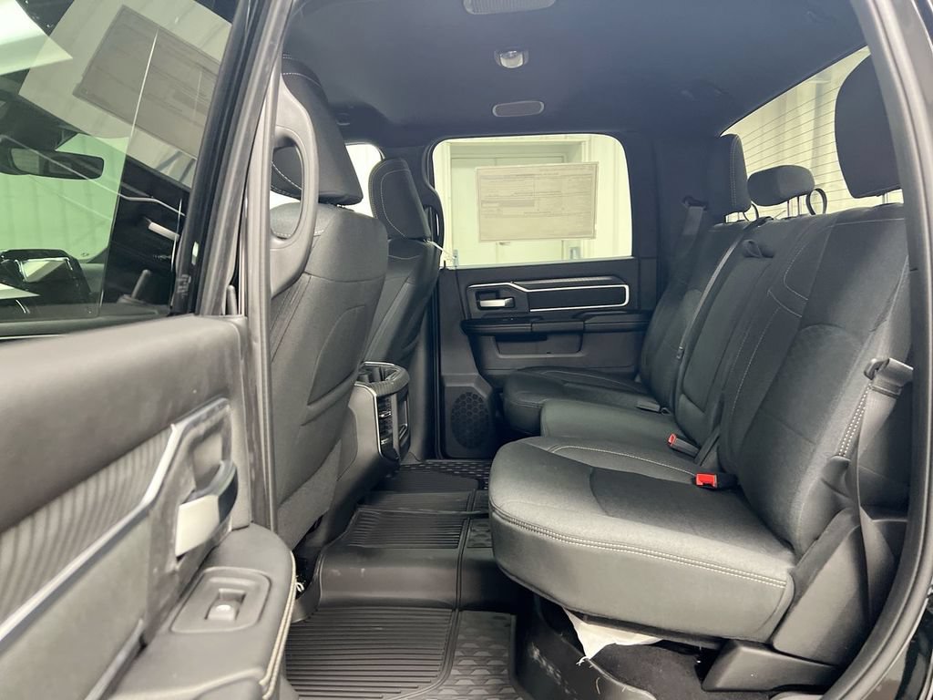 New 2026 RAM 2500 Big Horn AWD/4WD image 23