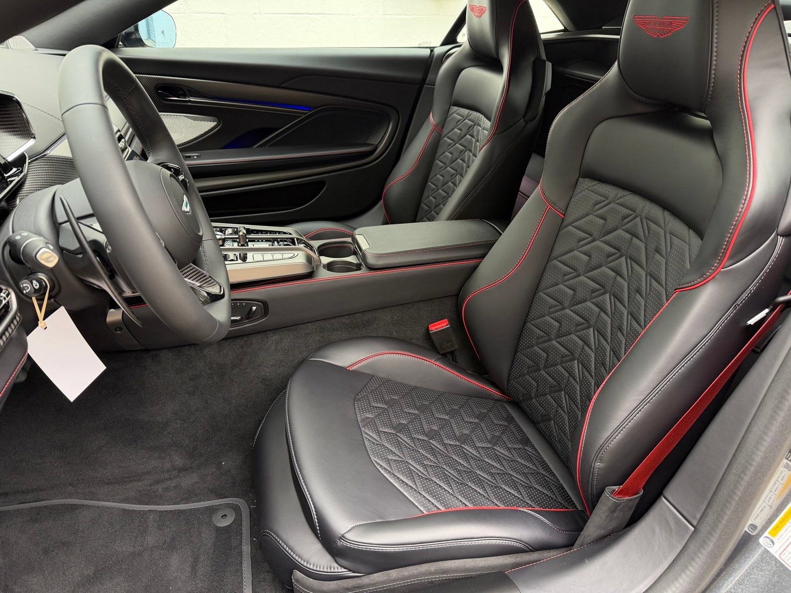 New 2026 Aston Martin Vanquish Convertible RWD image 16