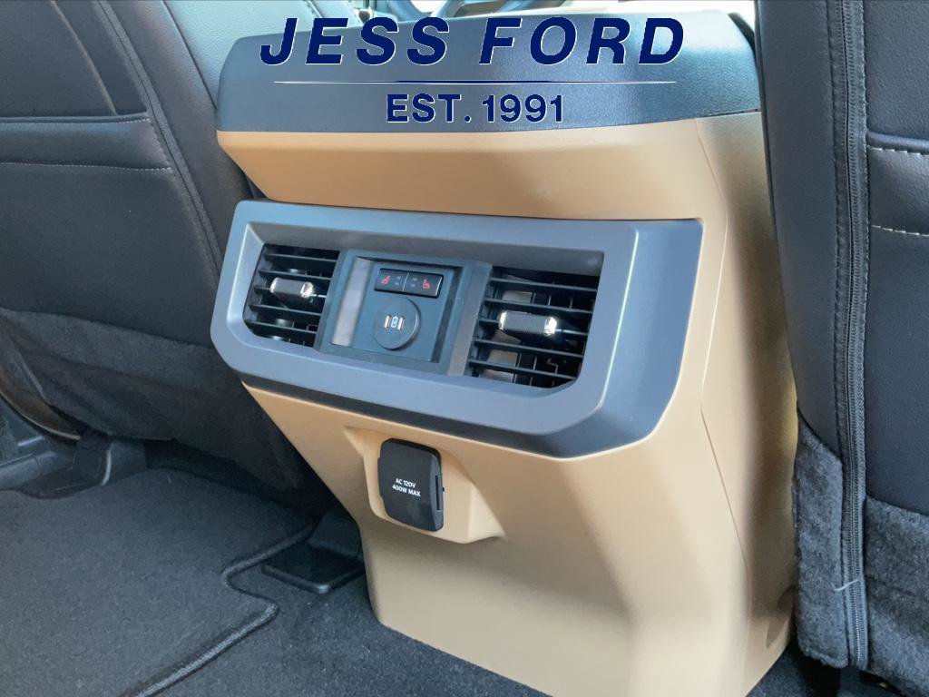 New 2025 Ford F350 Lariat w/ Lariat Ultimate Package image 10