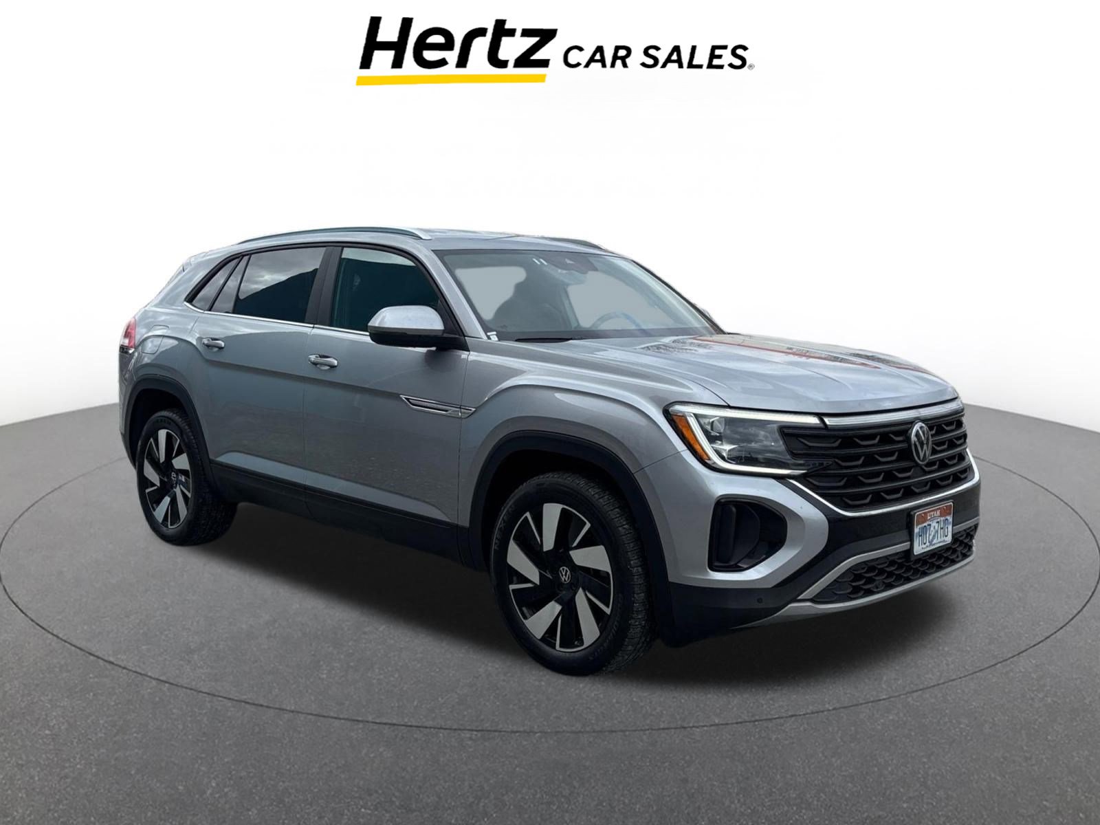 Used 2025 Volkswagen Atlas Cross Sport SE image 1