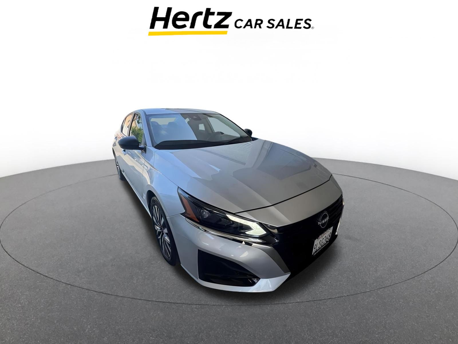 Used 2024 Nissan Altima 2.5 SV