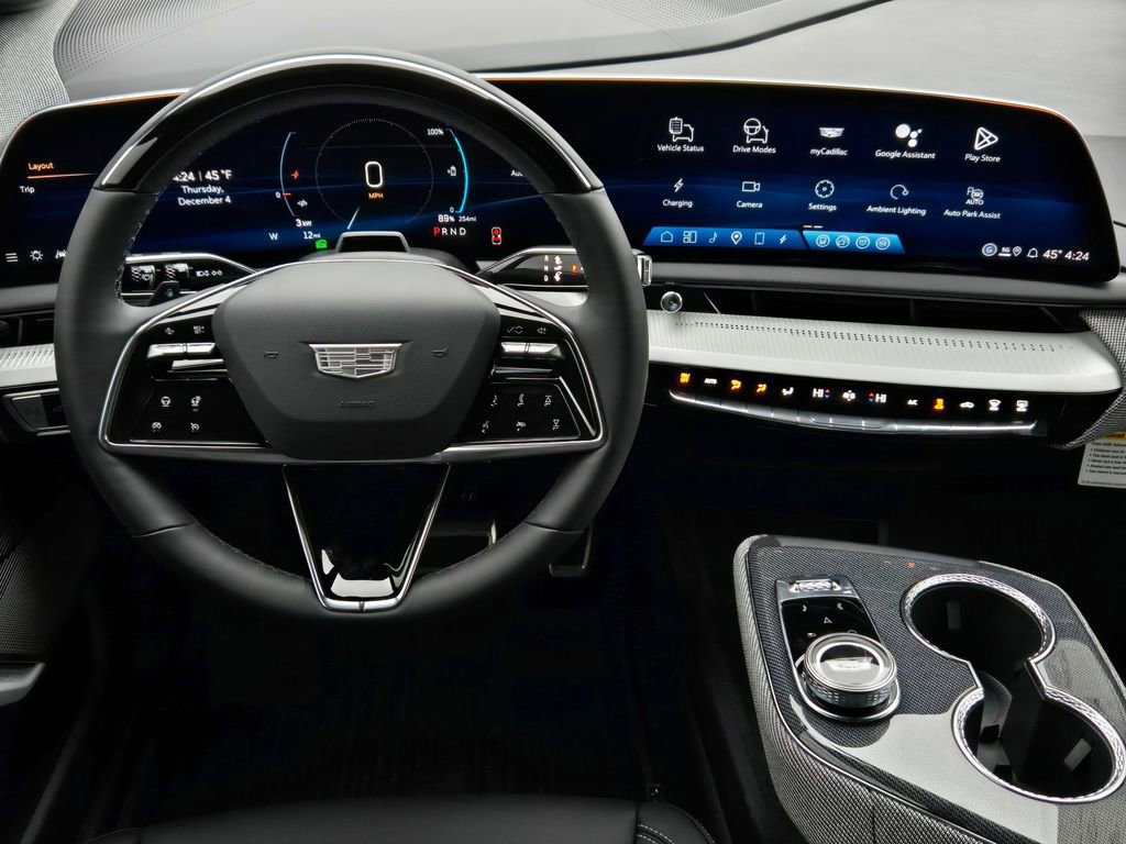 New 2026 Cadillac Optiq Luxury 1 w/ LPO, Floor Liner Package image 14