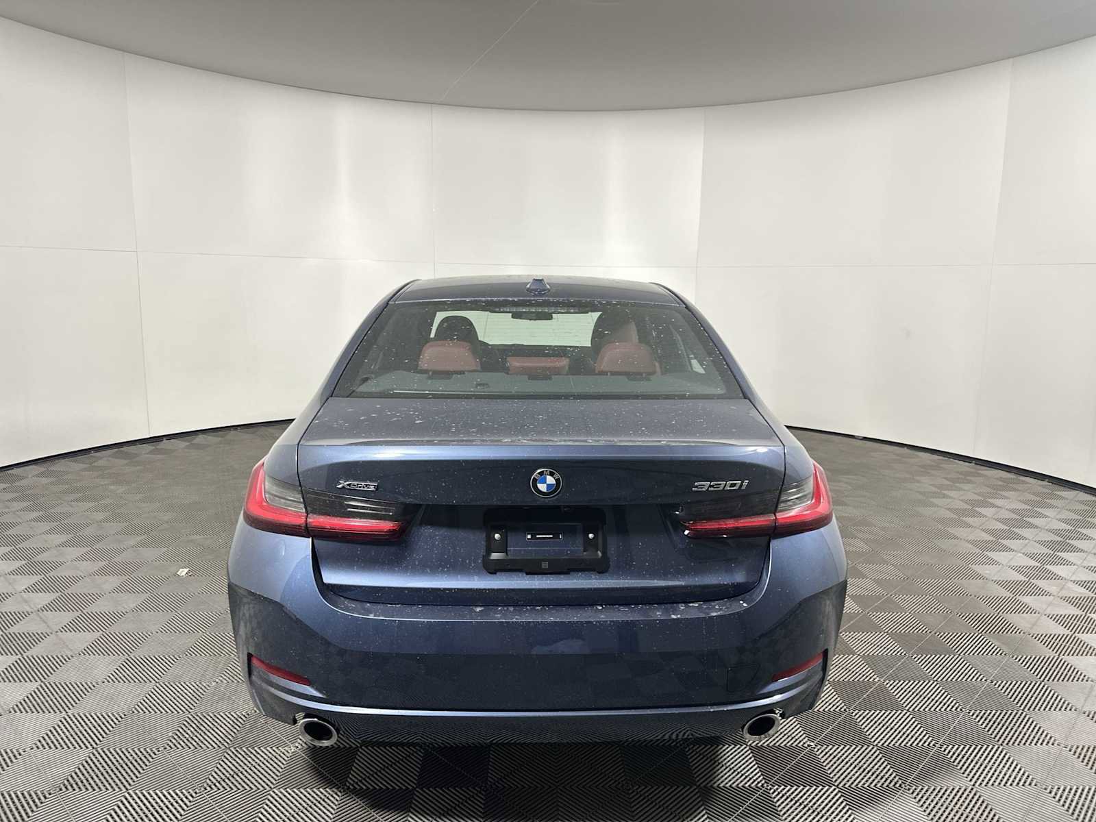 New 2026 BMW 330i xDrive Sedan w/ Premium Package image 2