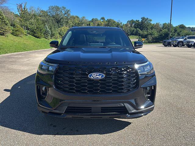 New 2027 Ford Explorer ST-Line w/ Premium Package AWD/4WD image 7