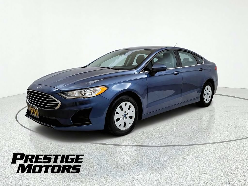 Used 2019 Ford Fusion S FWD image 3