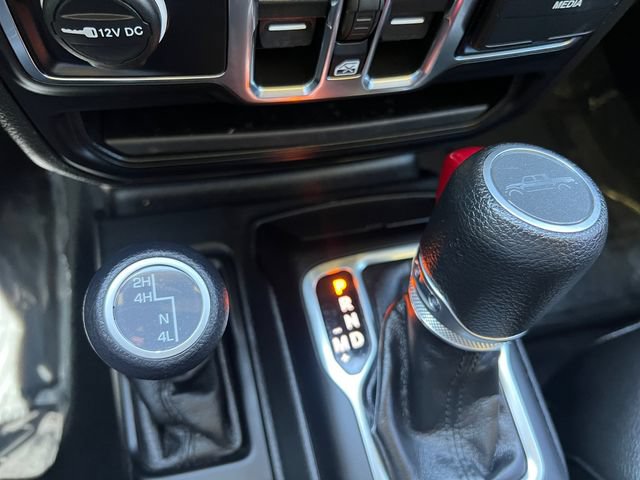 Used 2023 Jeep Gladiator Sport AWD/4WD image 22