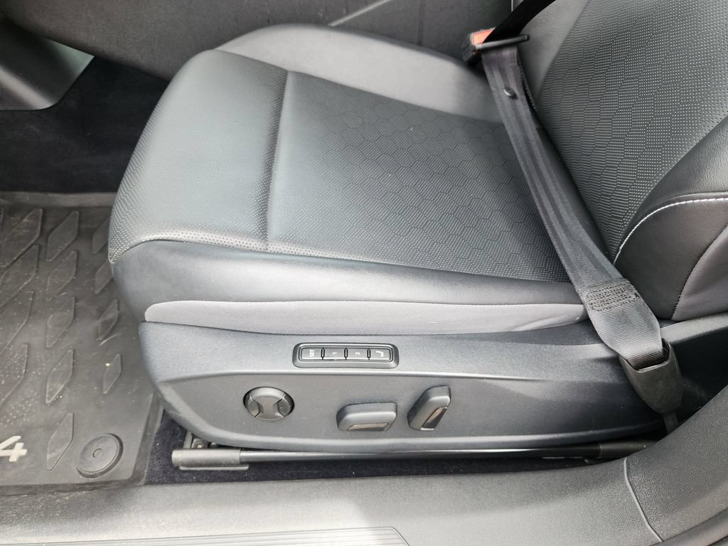 Certified 2023 Volkswagen ID.4 Pro S Plus AWD/4WD image 20