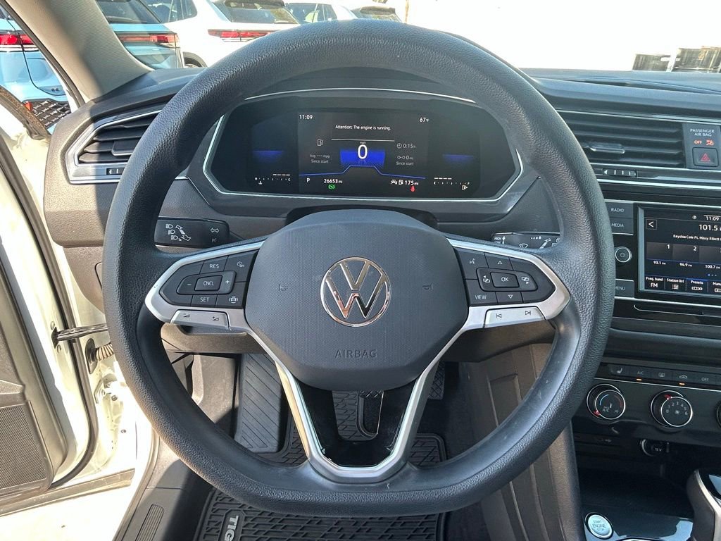 Certified 2023 Volkswagen Tiguan S image 27