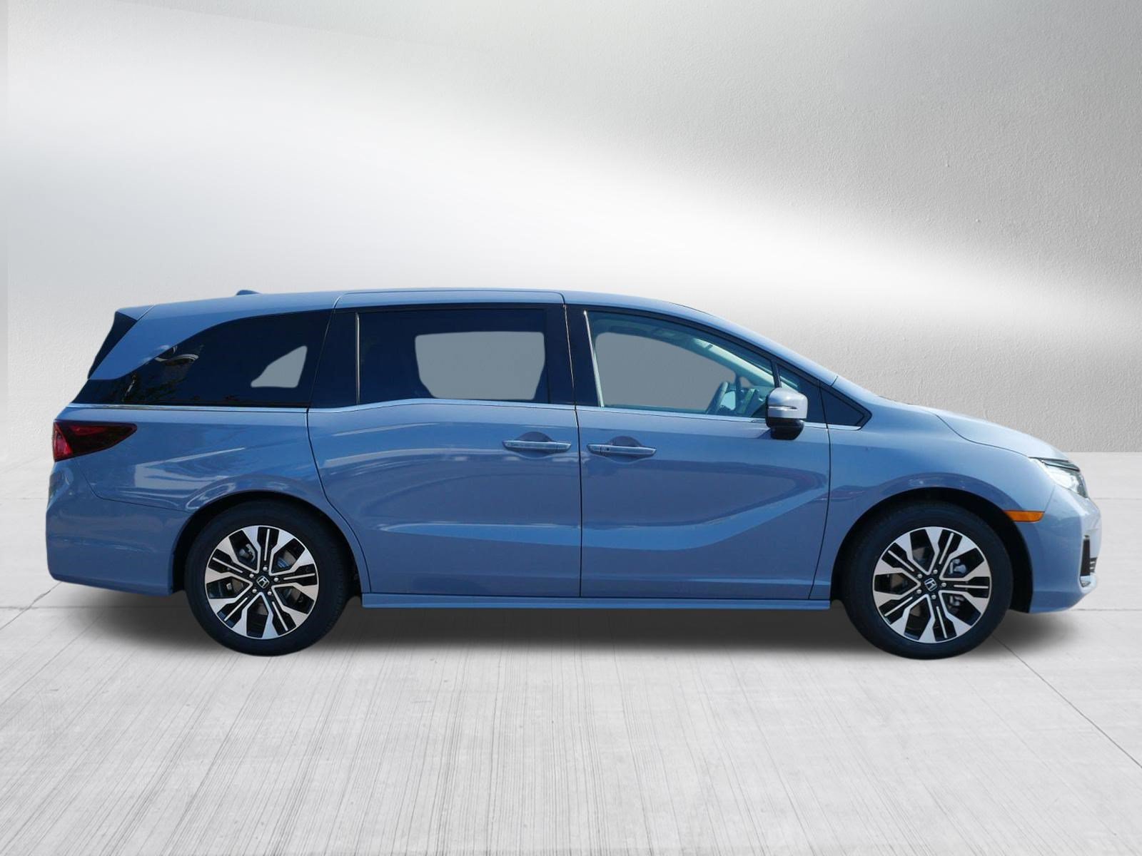 New 2026 Honda Odyssey Elite image 8
