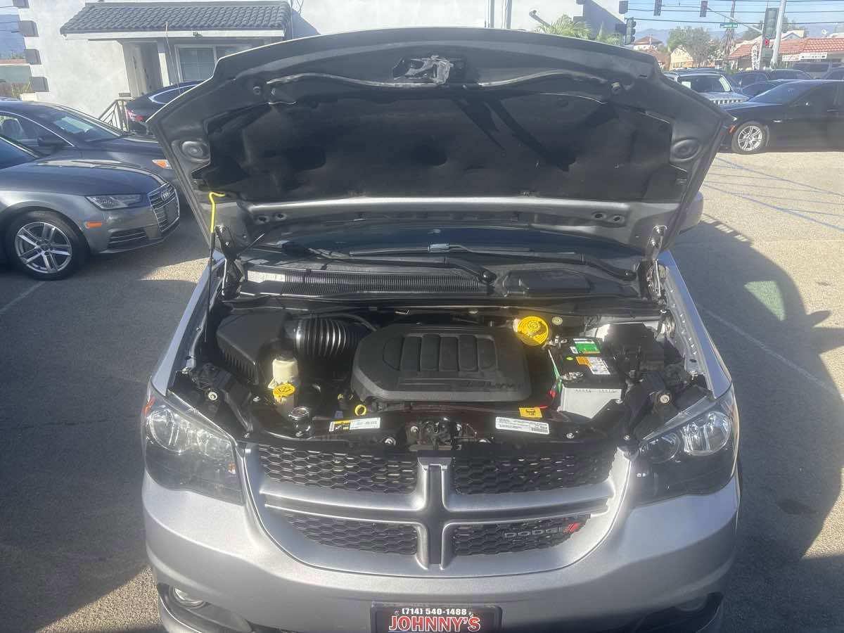 Used 2019 Dodge Grand Caravan GT image 36