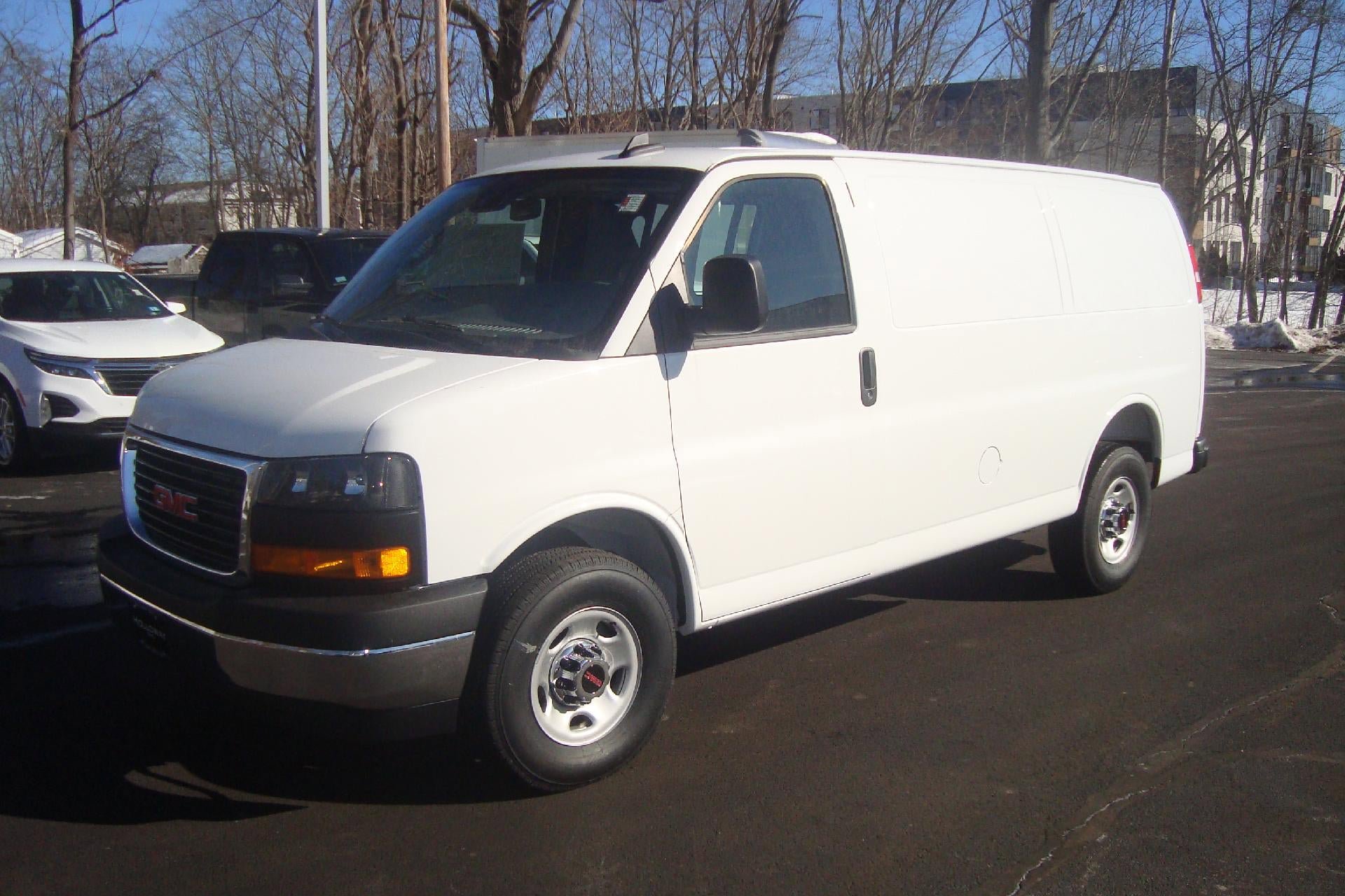 New 2025 GMC Savana 2500 w/ Driver Convenience Package RWD image 1