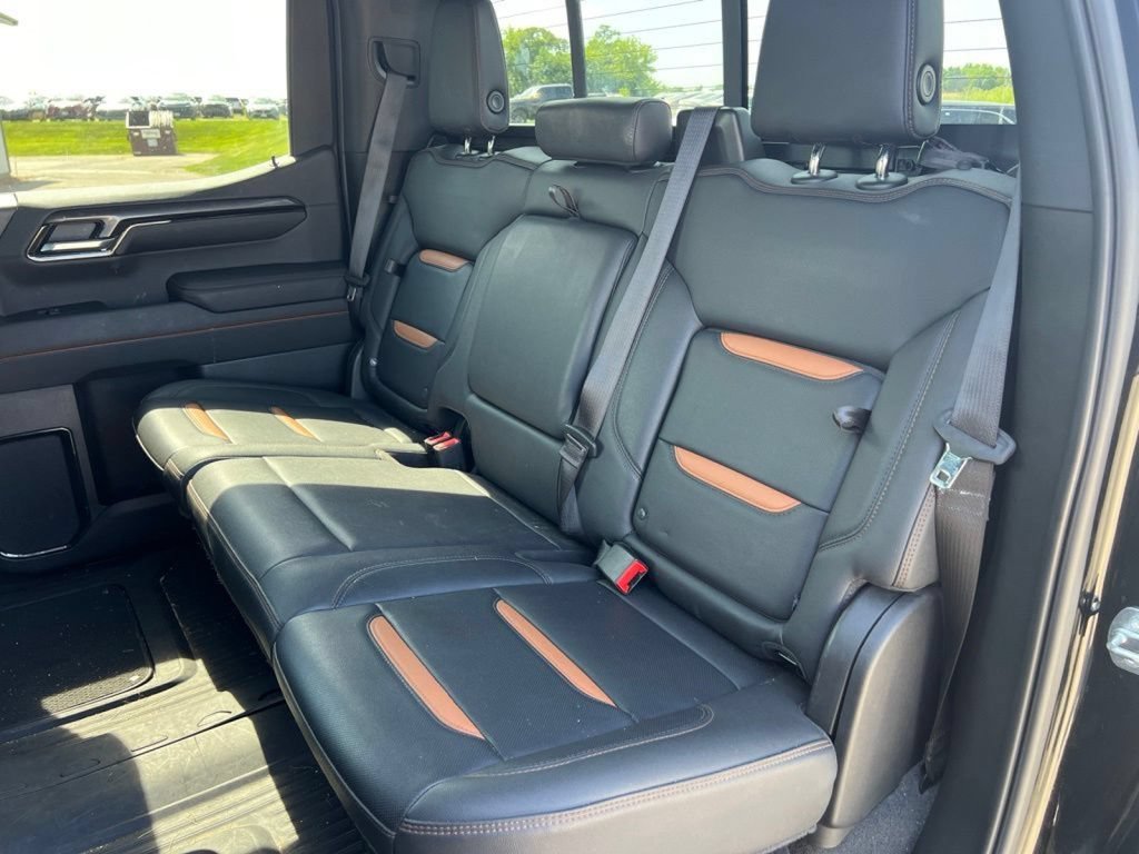 Used 2023 GMC Sierra 1500 AT4 w/ AT4 Premium Package AWD/4WD image 41