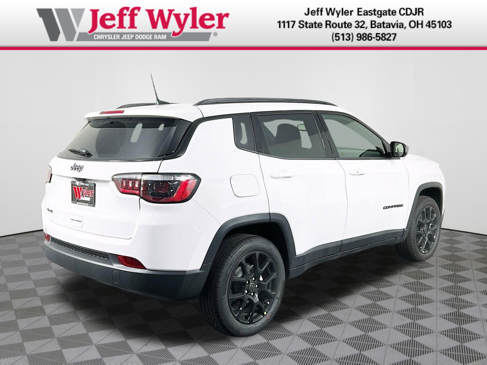 New 2026 Jeep Compass Latitude AWD/4WD image 30