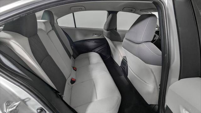 Used 2020 Toyota Corolla LE FWD image 21