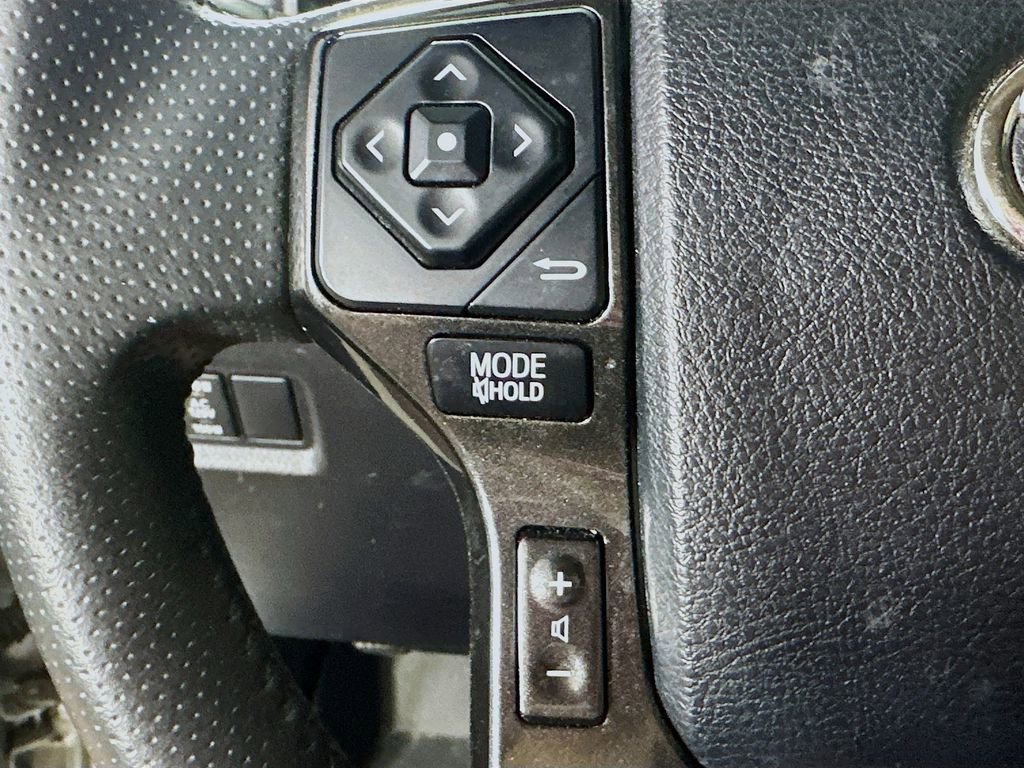 Used 2019 Toyota 4Runner TRD Off-Road Premium image 22