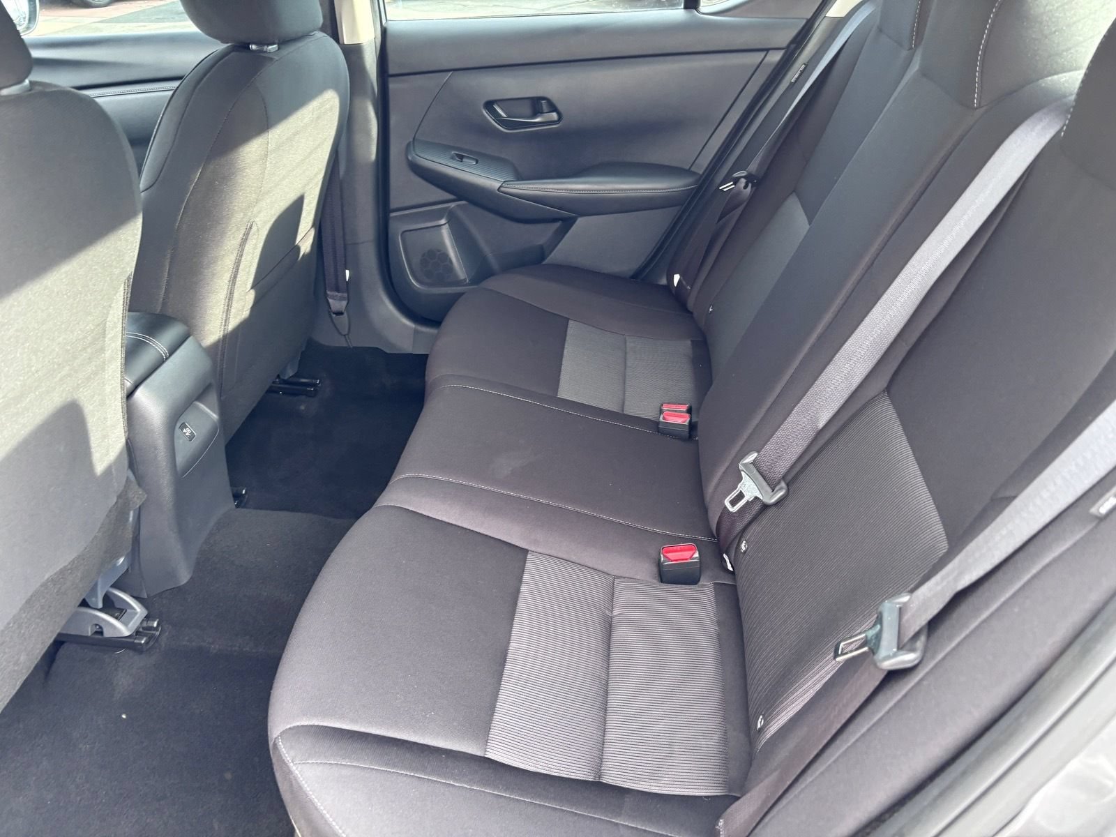 Used 2025 Nissan Sentra SV w/ All-Weather Package FWD image 16